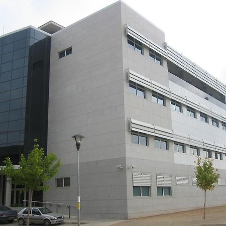 Piso Compartido Cerca De La Universidad Ceu Moncada Bagian luar foto