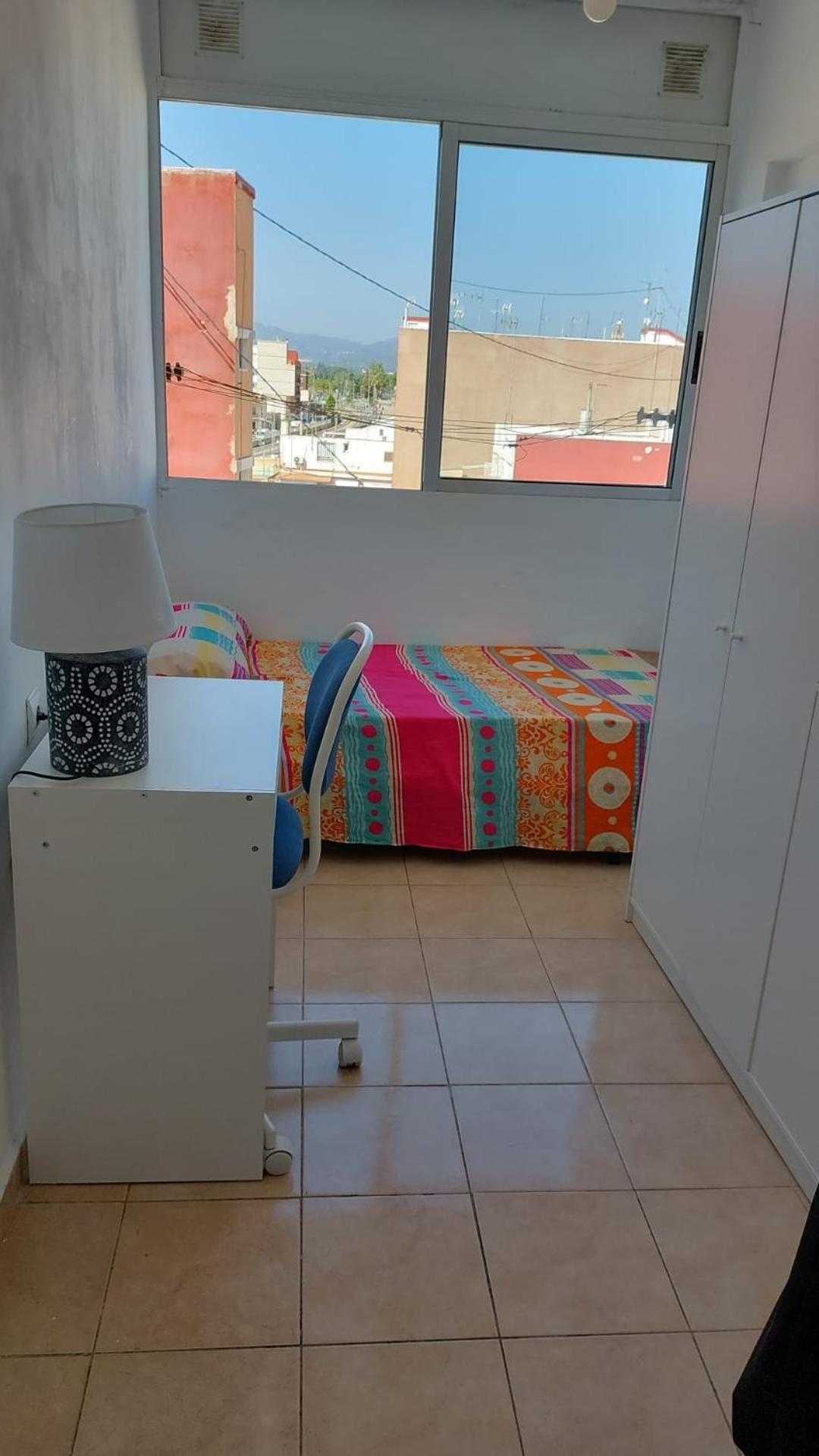 Piso Compartido Cerca De La Universidad Ceu Moncada Bagian luar foto